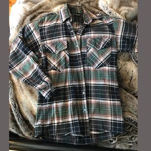 VT Flannel Co. women’s flannel tunic